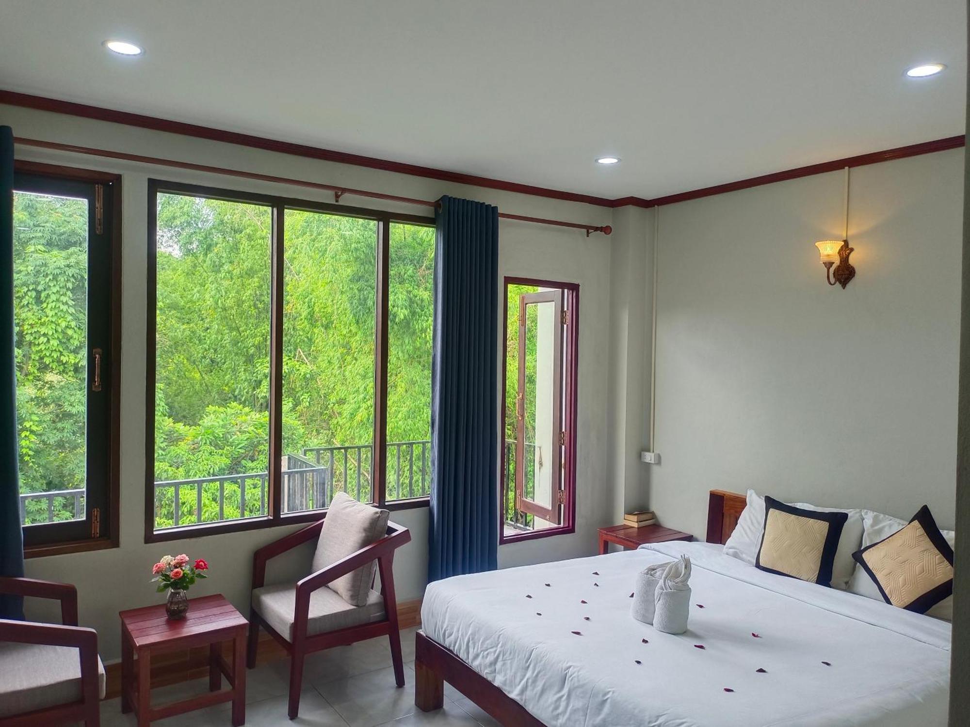 Dok Champa Resort Vang Vieng Buitenkant foto