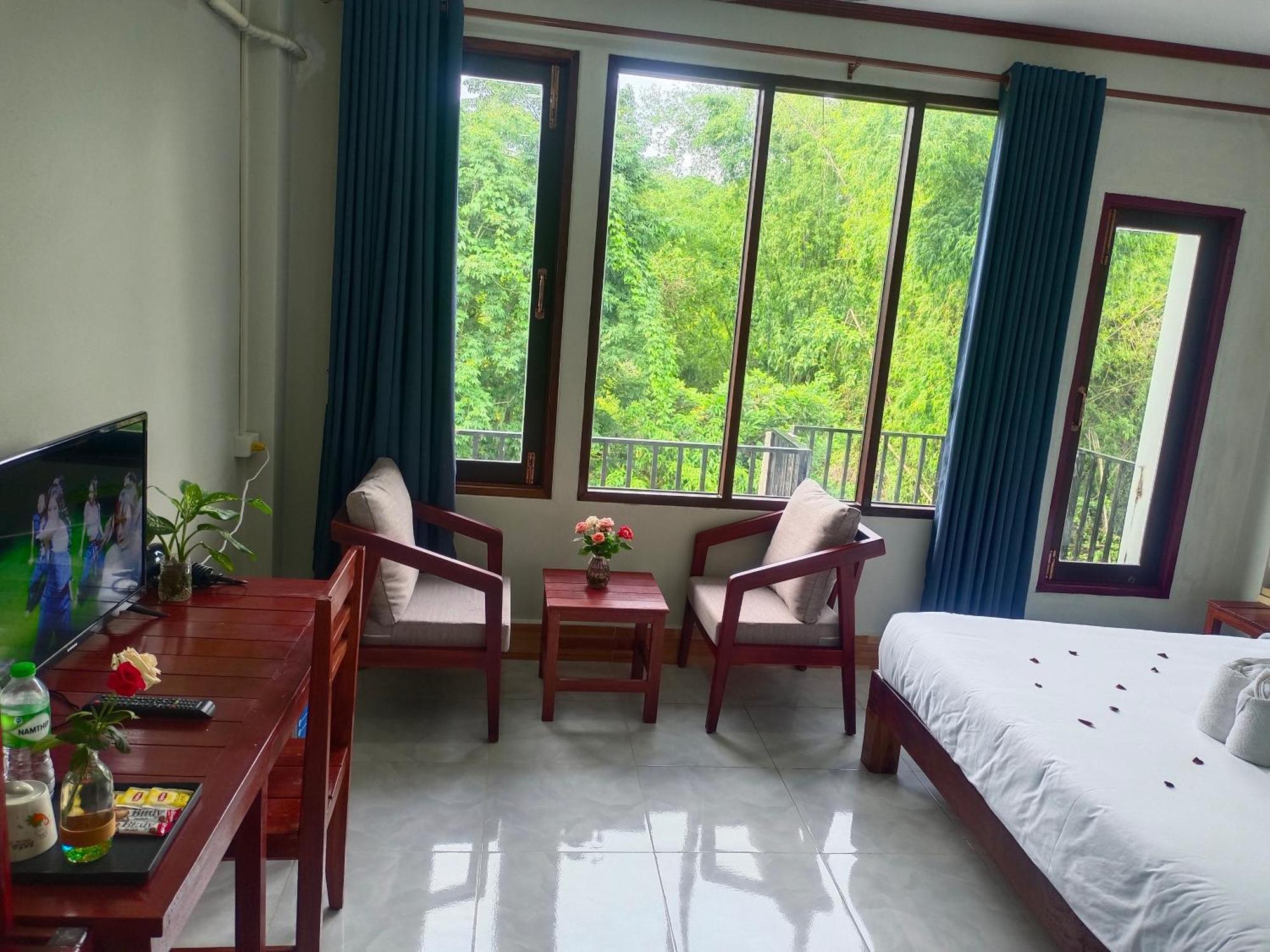 Dok Champa Resort Vang Vieng Buitenkant foto