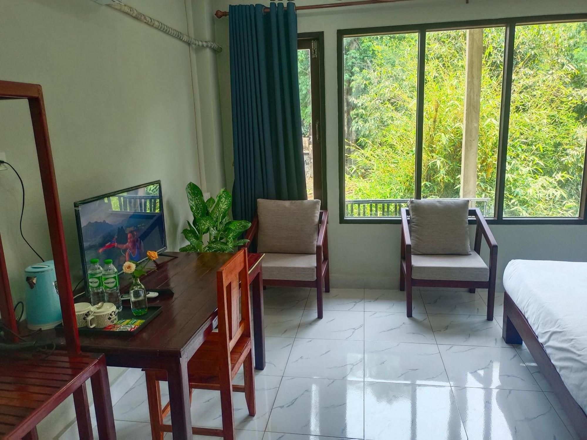 Dok Champa Resort Vang Vieng Buitenkant foto